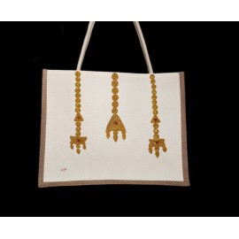 حقيبة تراثية مرسومة باليد