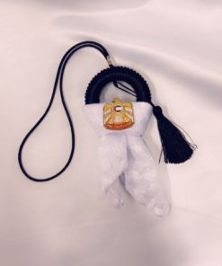 تعليقة سيارة ابيض السناء