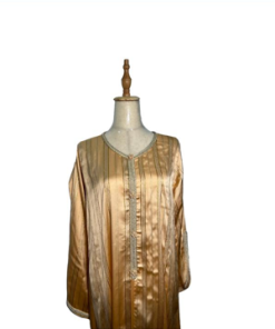 الحرير الاحمر