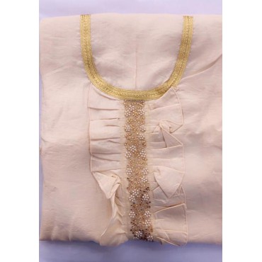 قفطان بلون بيج