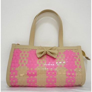 شنطة تراثية بلون وردي